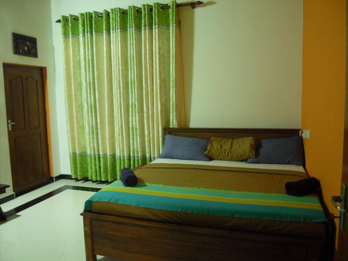 נגומבו Bee Nest Bed & Breakfast מראה חיצוני תמונה
